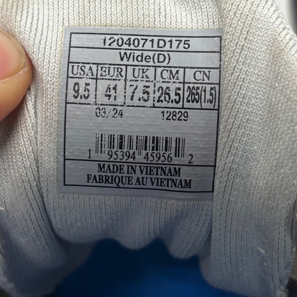 Brooks Ghost 16 Women’s 9.5 Wide Running Shoes Gray Mesh Gum Sole Comfort Traine - Picture 12 of 12